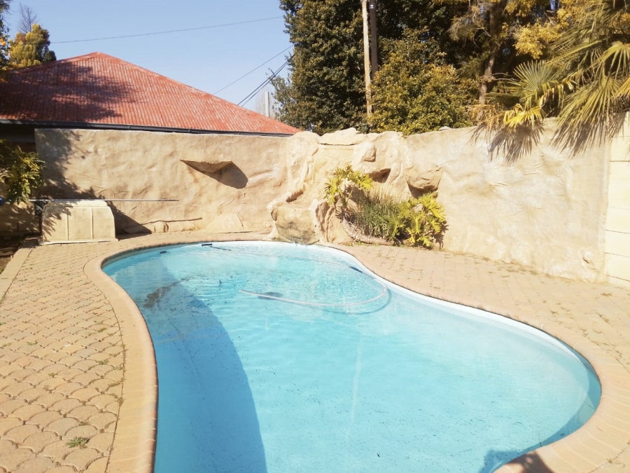3 Bedroom Property for Sale in Riebeeckstad Free State
